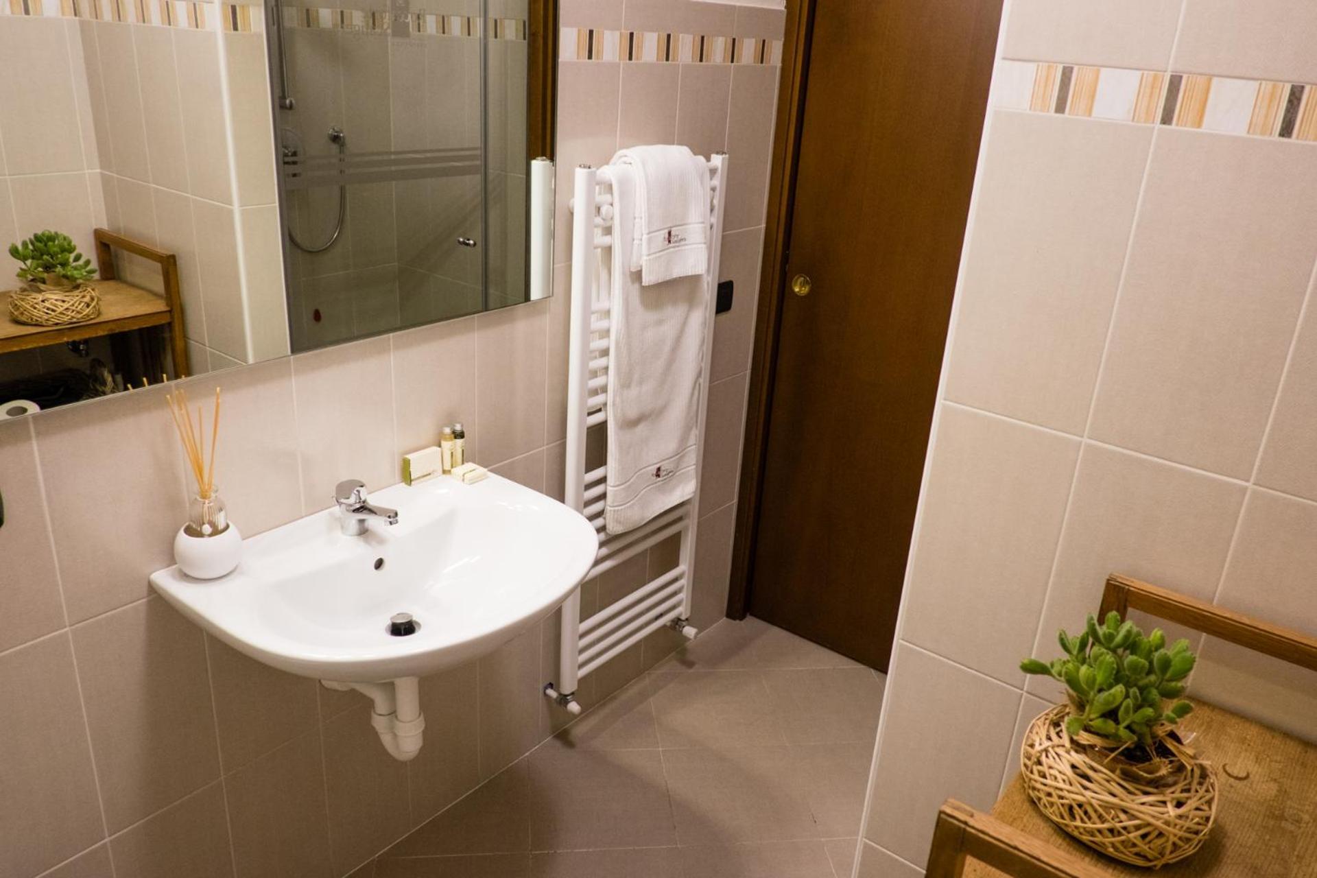 Residenza Roccaforte Scaligera Верона Екстериор снимка